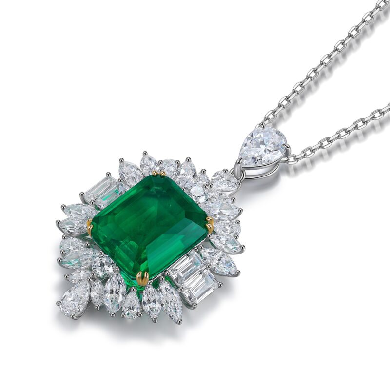 9K Artificial Emerald Necklace